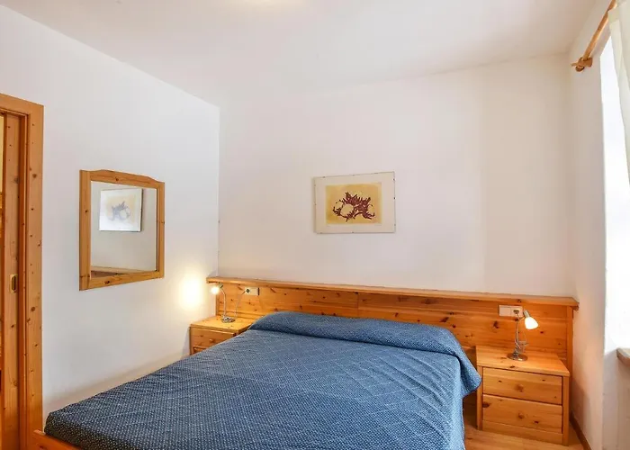 Cozy Apartment In Localita Carbonin With Kitchen